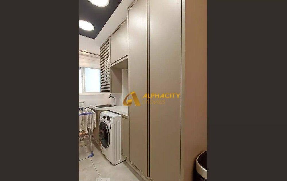 Apartamento, 3 quartos, 176 m² - Foto 1