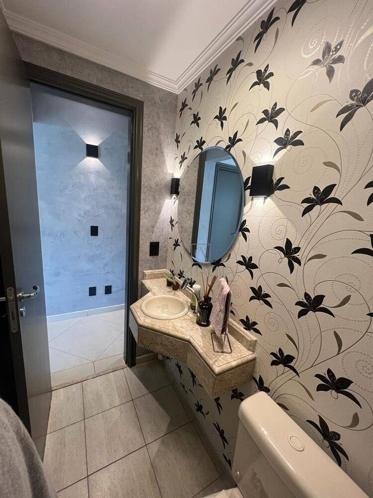 Apartamento, 3 quartos, 139 m² - Foto 1