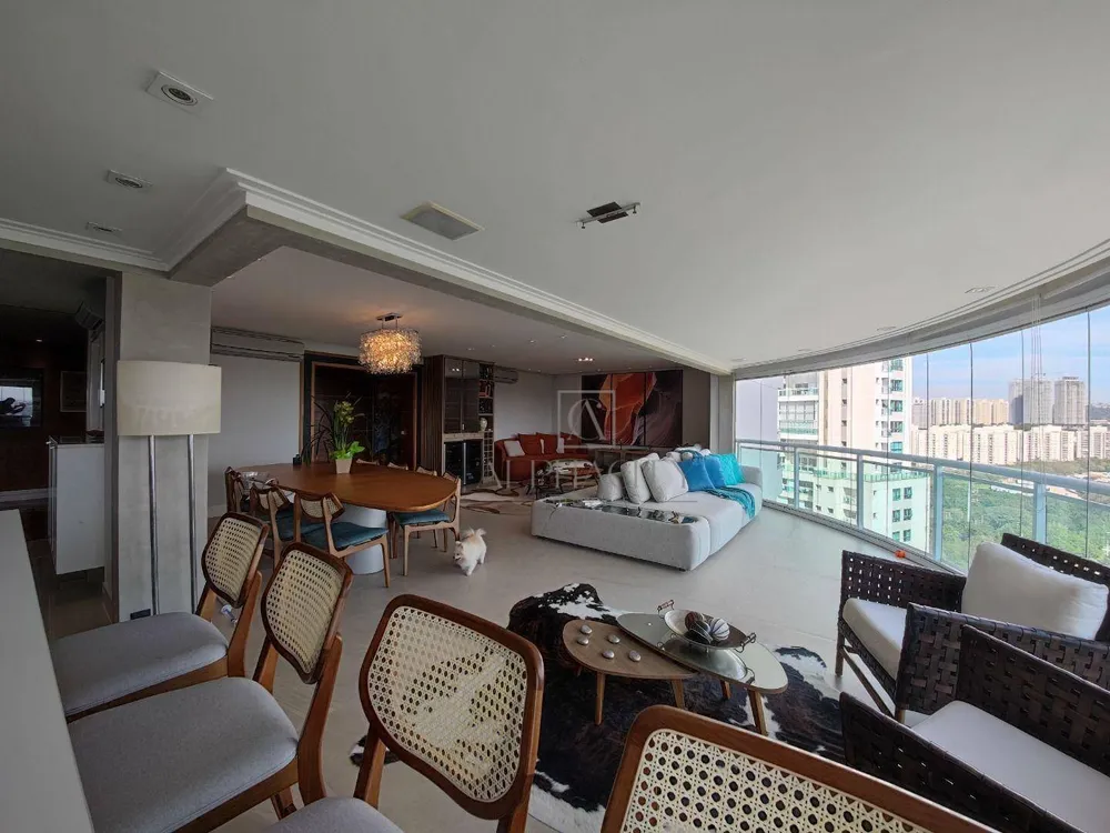 Apartamento, 4 quartos, 261 m² - Foto 1