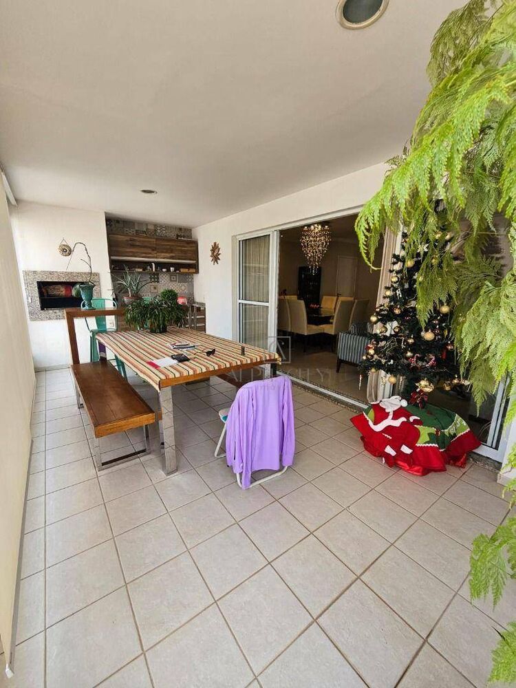 Apartamento, 3 quartos, 158 m² - Foto 2