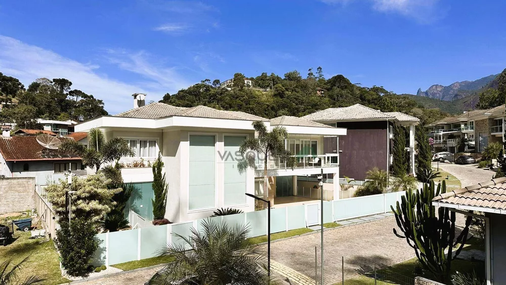 Casa de Condomínio, 4 quartos - Foto 1