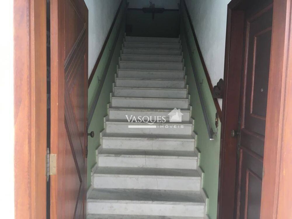 Apartamento à venda com 3 quartos, 90m² - Foto 3
