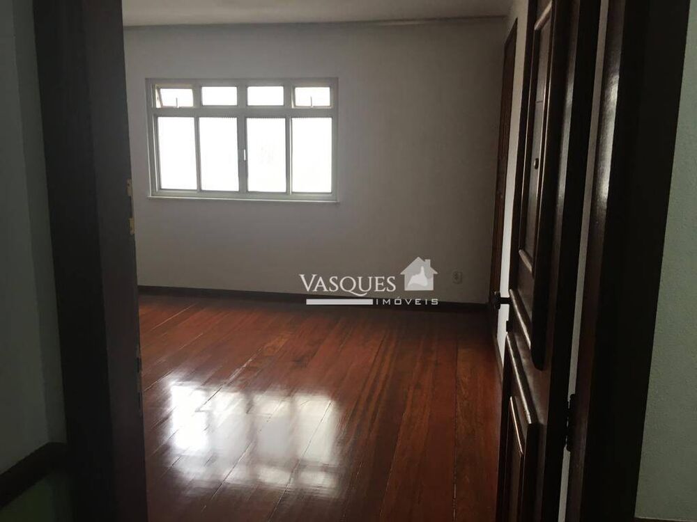 Apartamento à venda com 3 quartos, 90m² - Foto 4