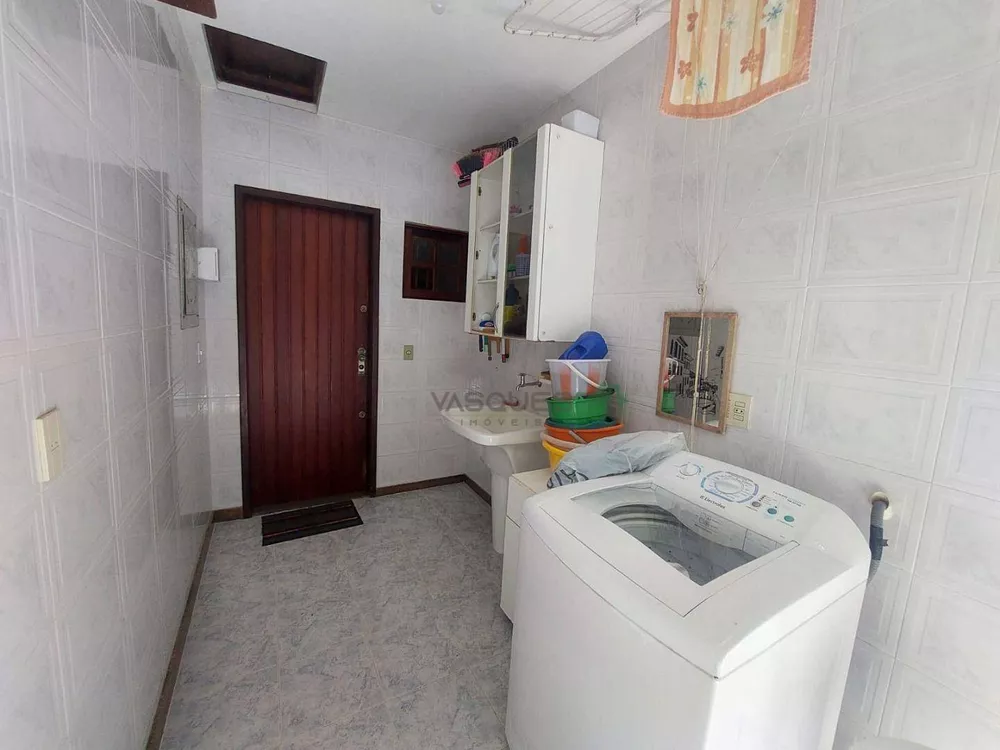 Casa, 3 quartos, 241 m² - Foto 28