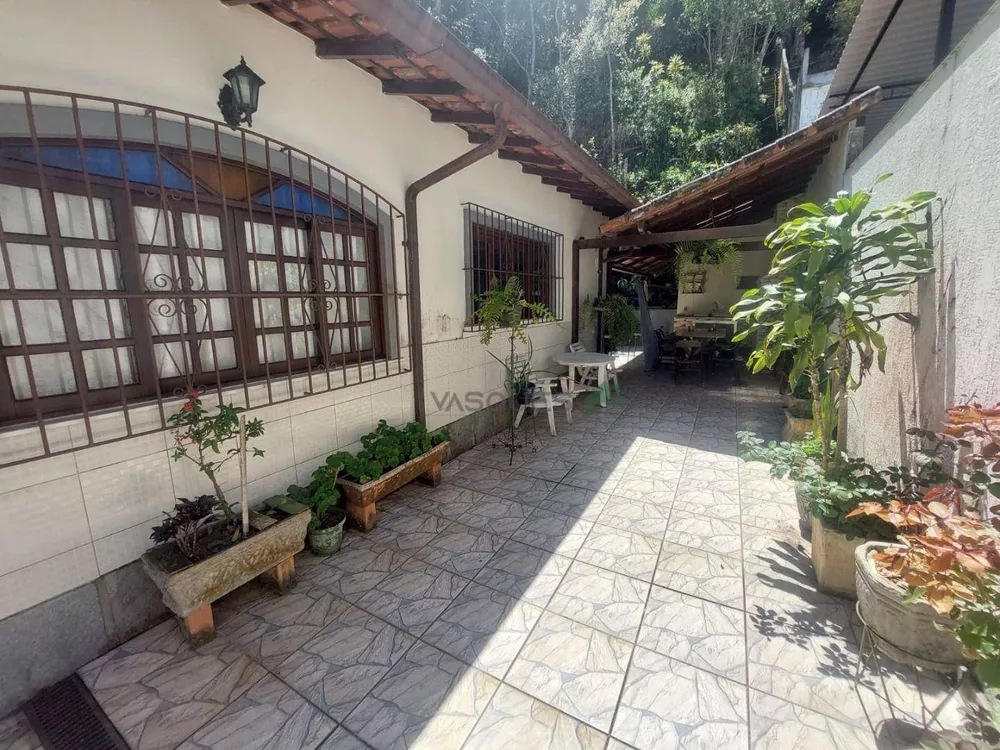 Casa, 3 quartos, 241 m² - Foto 9