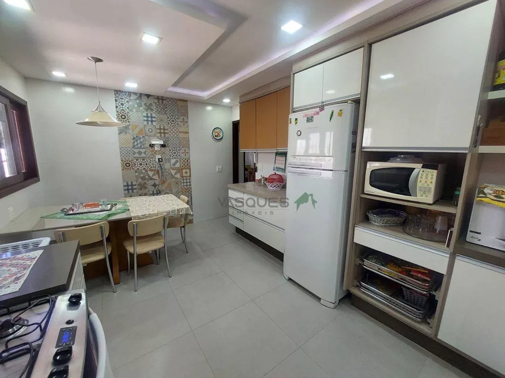 Casa, 3 quartos, 241 m² - Foto 18