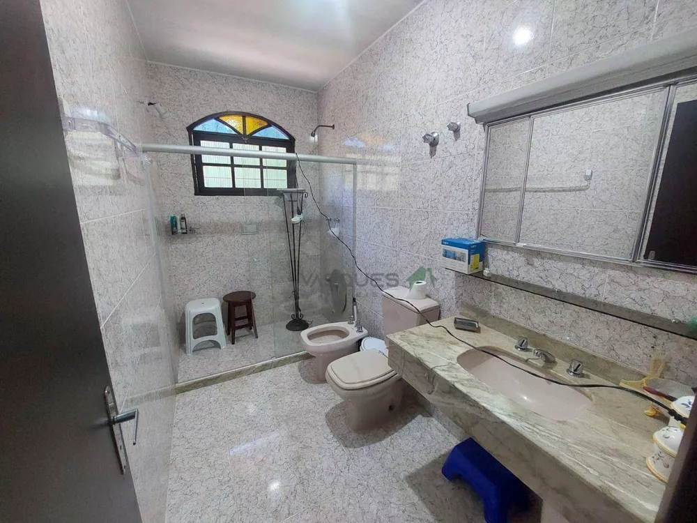 Casa, 3 quartos, 241 m² - Foto 5