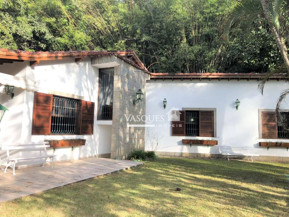 Casa, 5 quartos, 270 m² - Foto 5