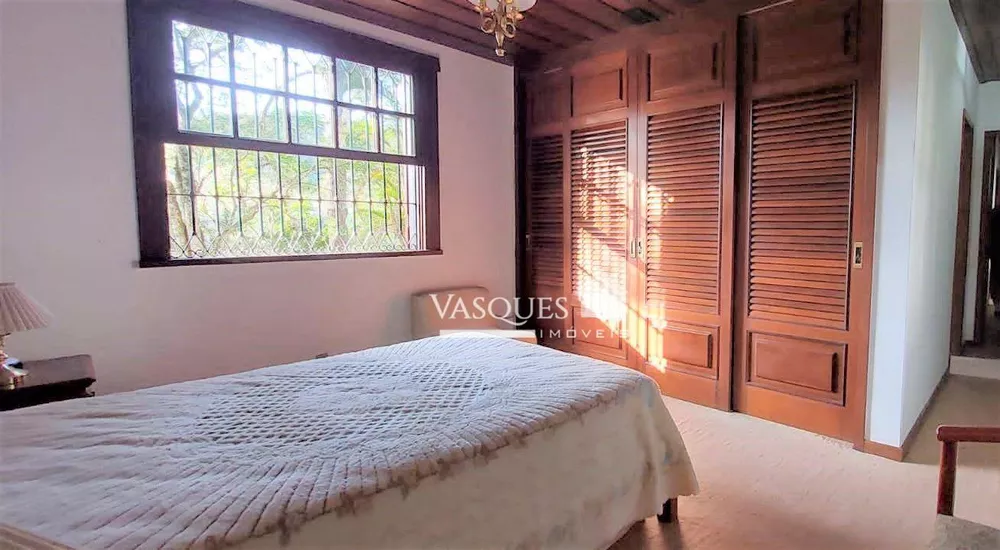 Casa, 5 quartos, 270 m² - Foto 4