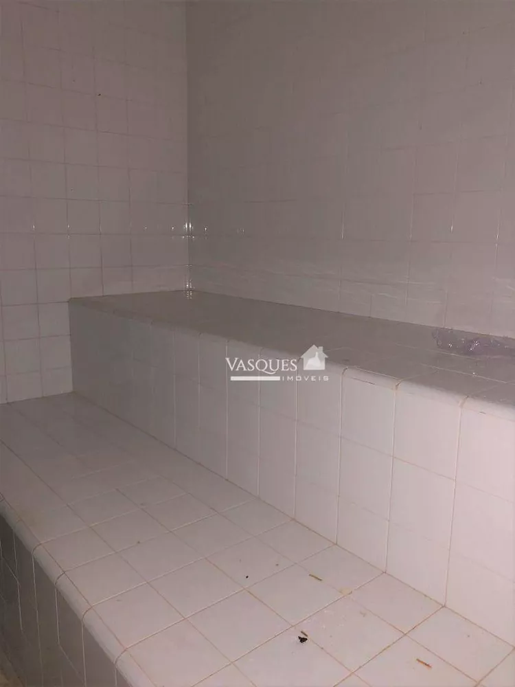 Casa, 5 quartos, 270 m² - Foto 17