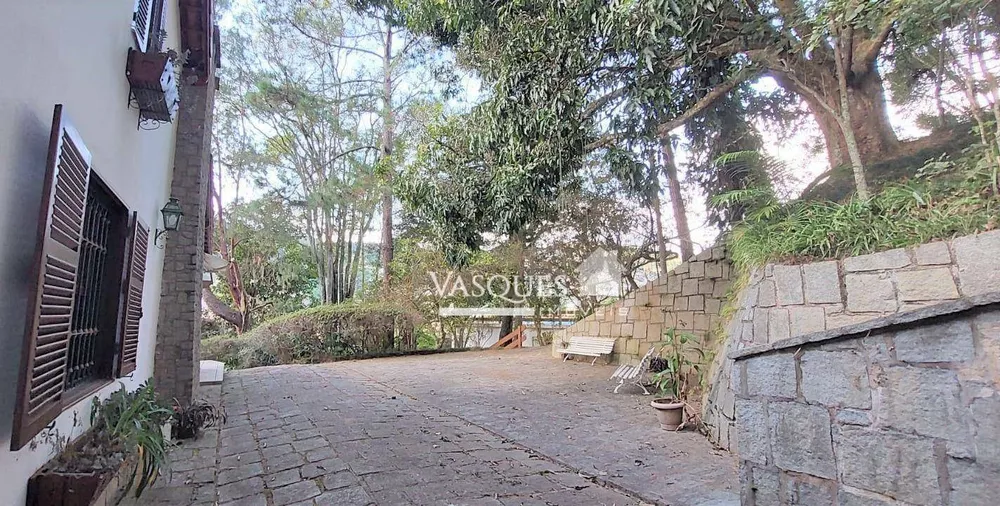 Casa, 5 quartos, 270 m² - Foto 26