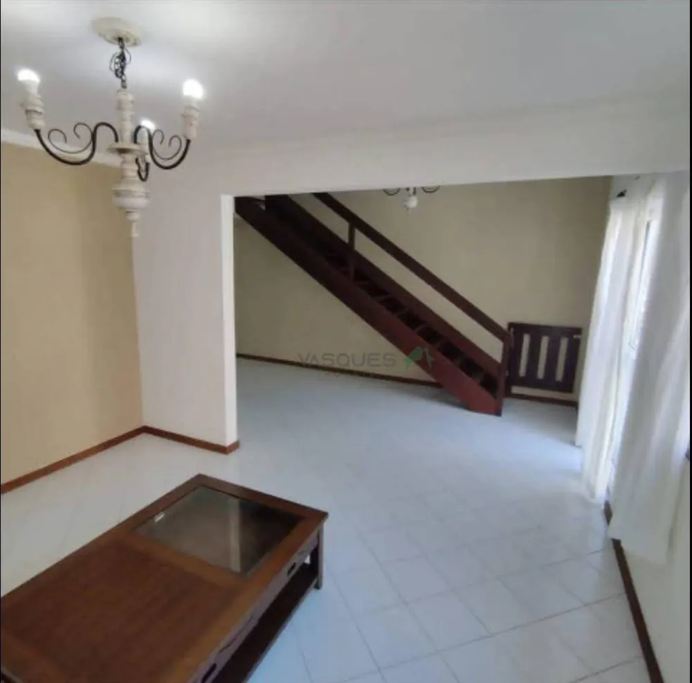 Casa, 3 quartos, 118 m² - Foto 2