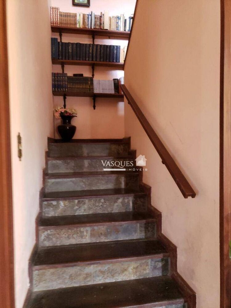 Casa, 3 quartos, 142 m² - Foto 1