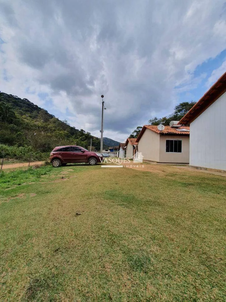 Casa, 2 quartos, 40 m² - Foto 1