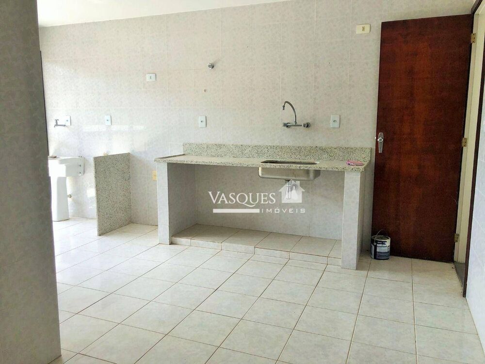 Cobertura à venda com 3 quartos, 130m² - Foto 4
