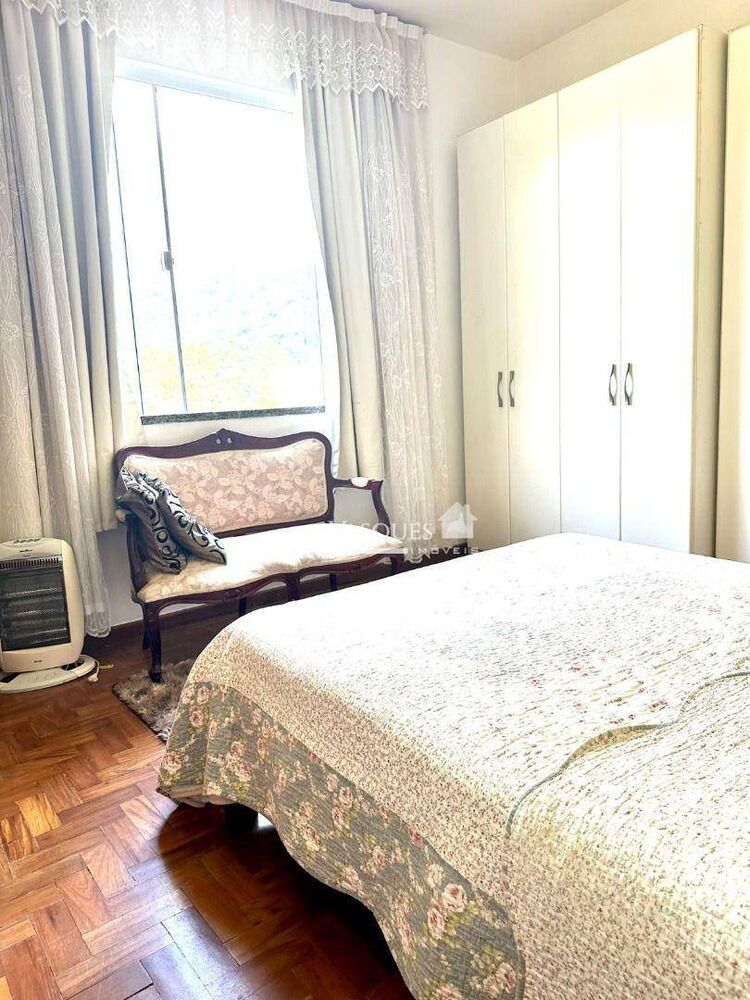Casa, 4 quartos, 161 m² - Foto 3
