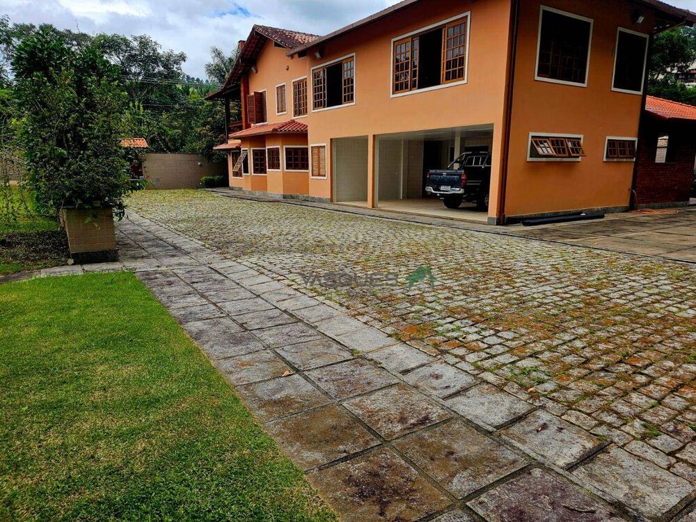Casa de Condomínio à venda com 6 quartos, 444m² - Foto 12