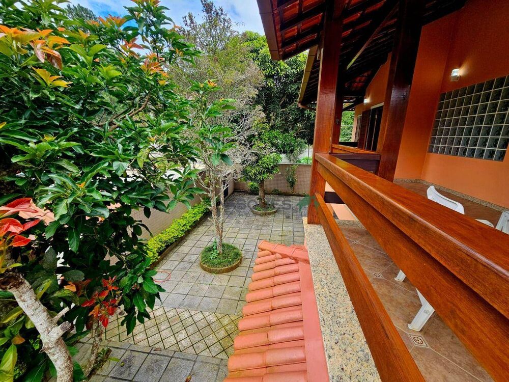 Casa de Condomínio à venda com 6 quartos, 444m² - Foto 5
