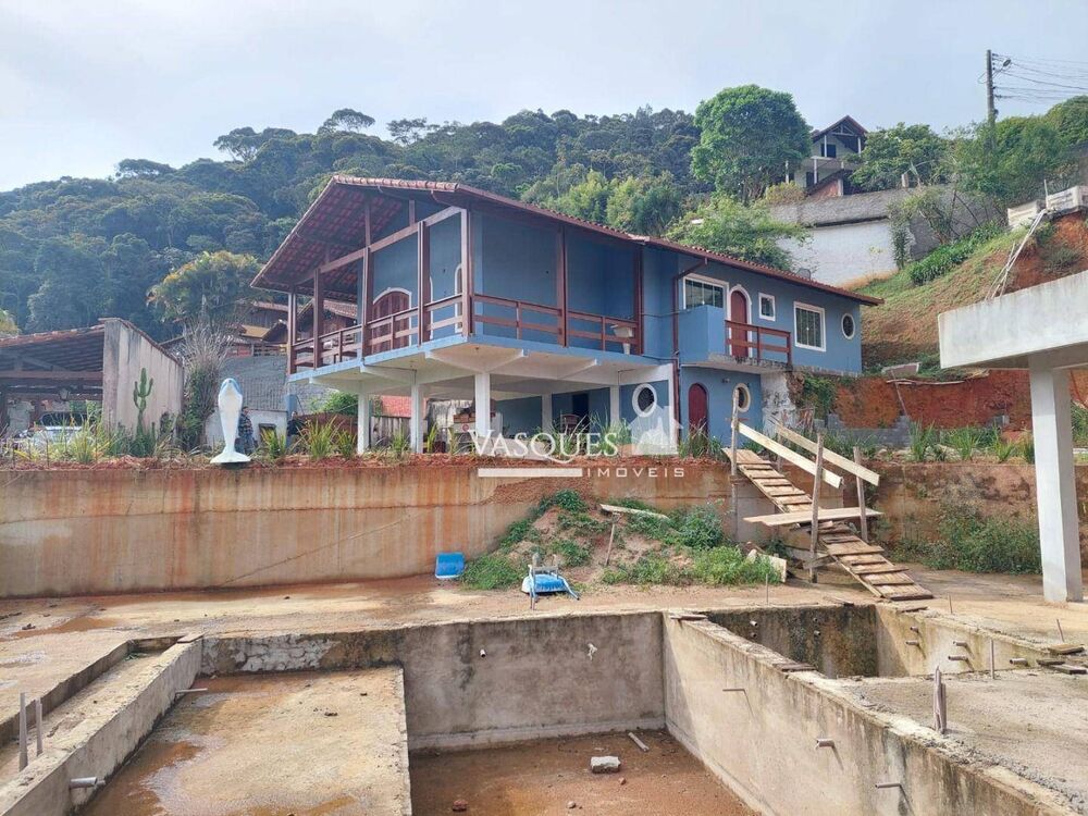 Casa à venda com 3 quartos, 195m² - Foto 10