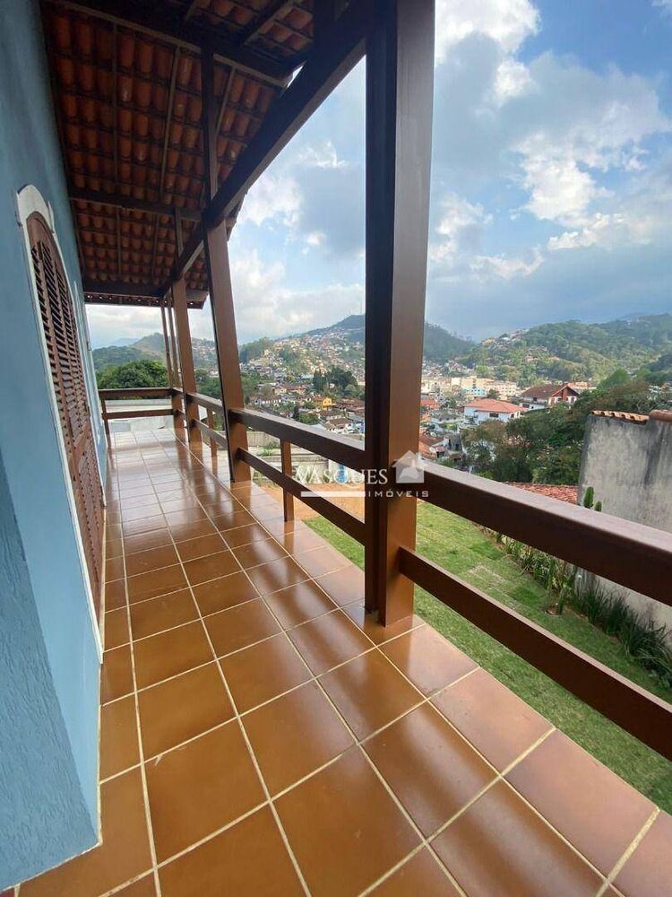 Casa à venda com 3 quartos, 195m² - Foto 12