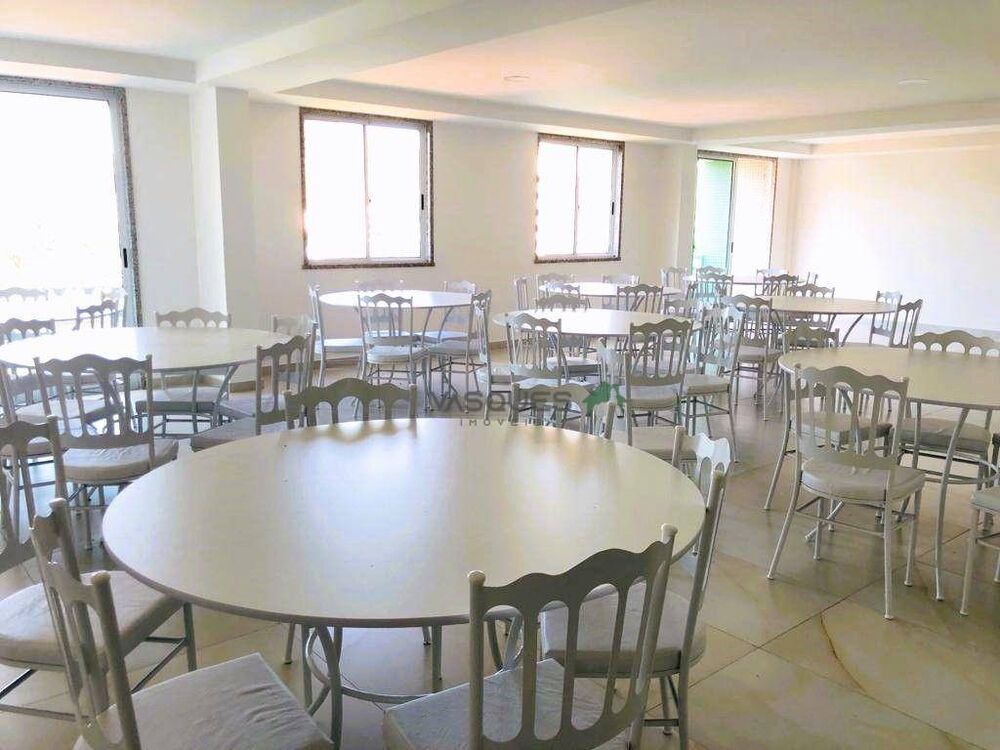 Apartamento à venda com 1 quarto, 40m² - Foto 8