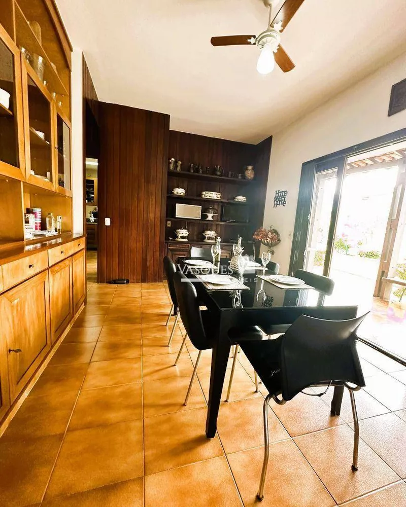 Casa, 9 quartos, 576 m² - Foto 13