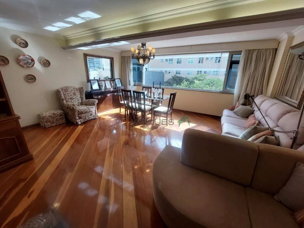 Apartamento, 3 quartos, 170 m² - Foto 1