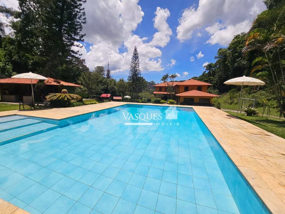 Casa, 6 quartos, 380 m² - Foto 1