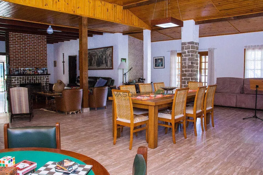Sítio, 12 quartos, 4000 m² - Foto 16