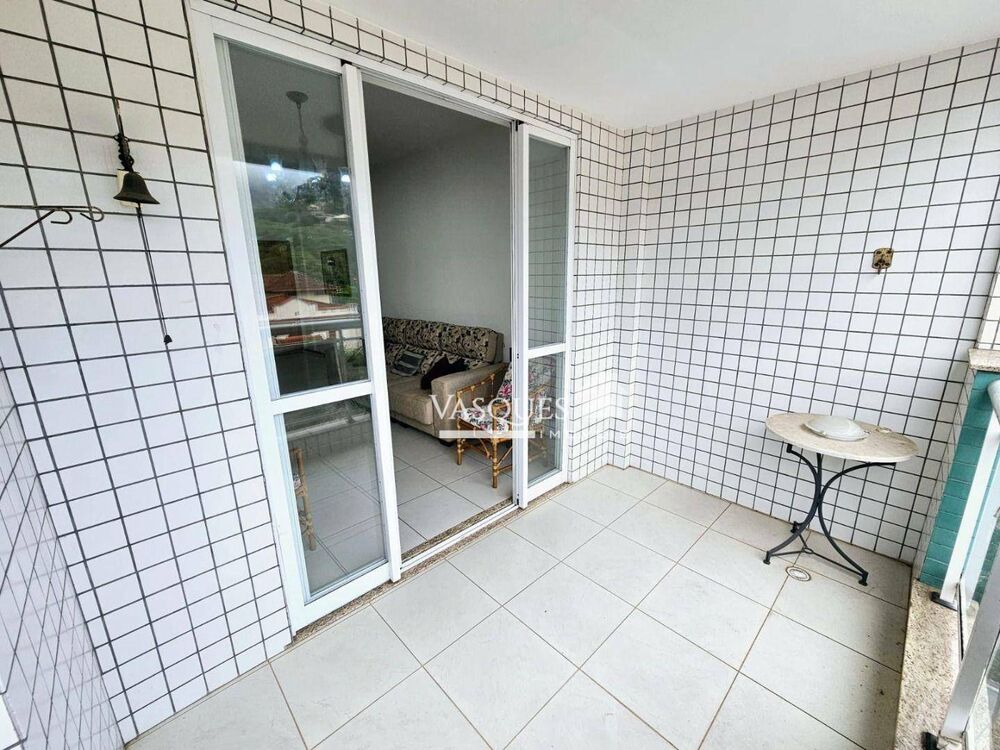 Apartamento à venda com 3 quartos, 120m² - Foto 3