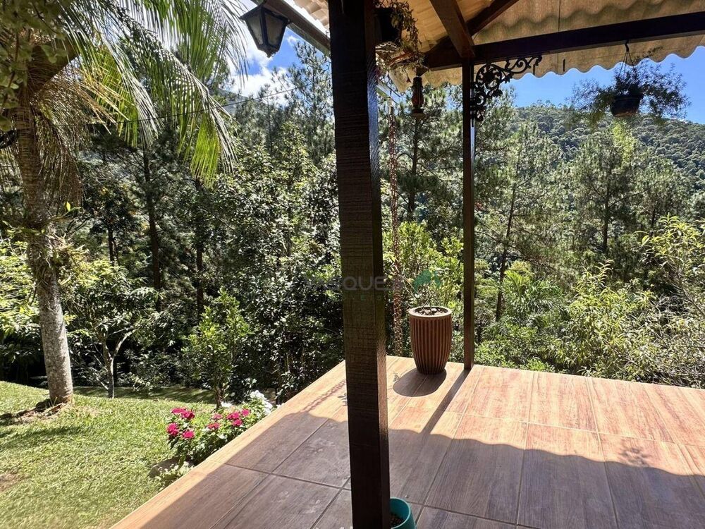 Casa à venda com 2 quartos, 106m² - Foto 5