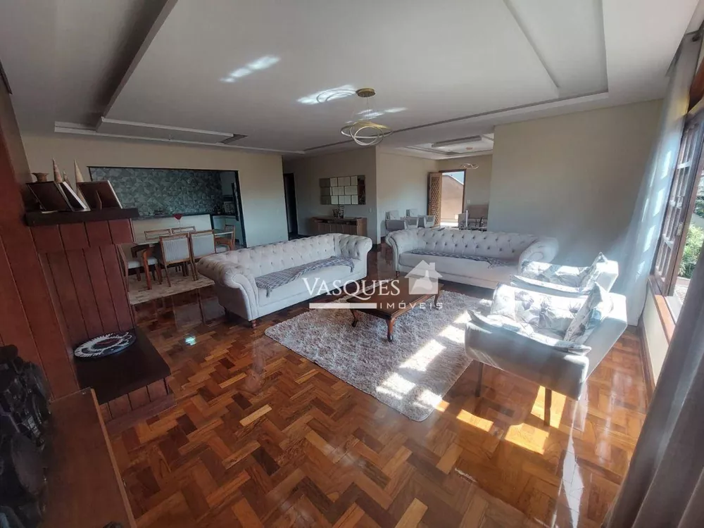 Casa, 3 quartos, 234 m² - Foto 13