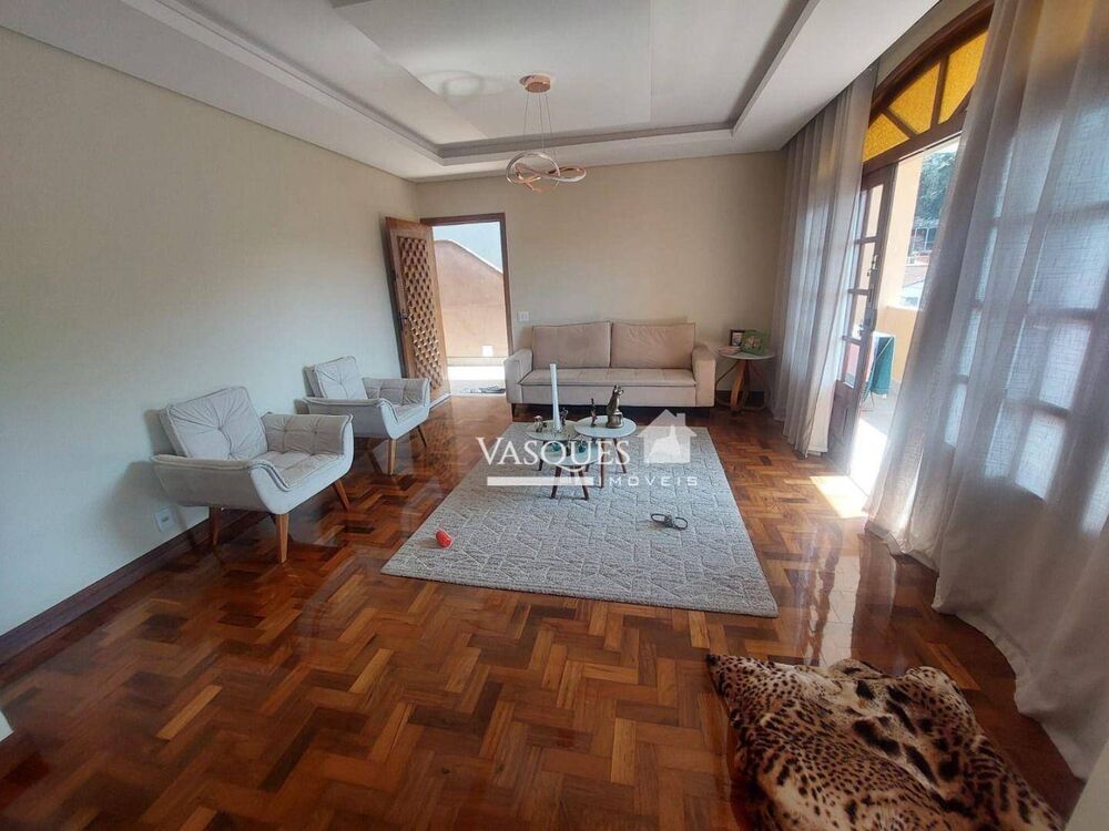 Casa, 3 quartos, 234 m² - Foto 10