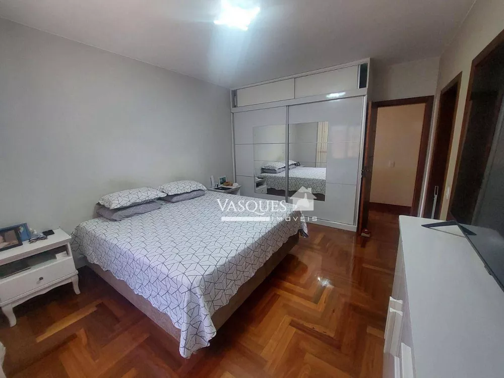 Casa, 3 quartos, 234 m² - Foto 22