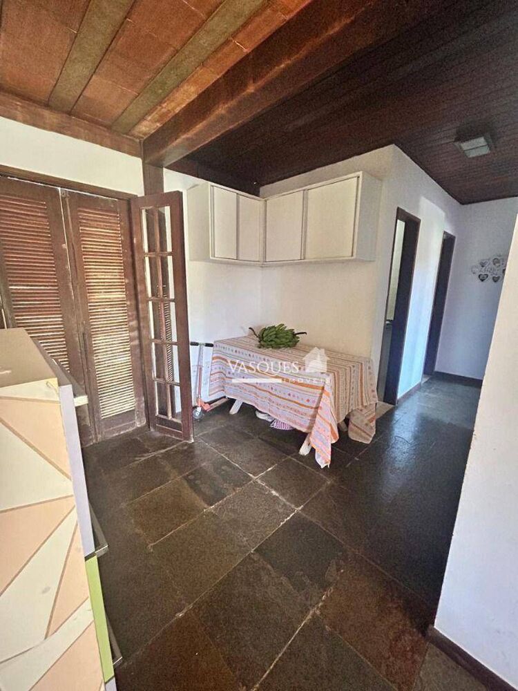 Casa, 4 quartos, 210 m² - Foto 8