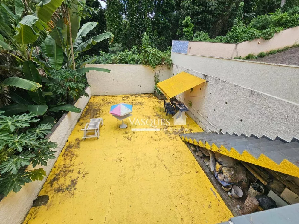Casa, 3 quartos, 300 m² - Foto 35