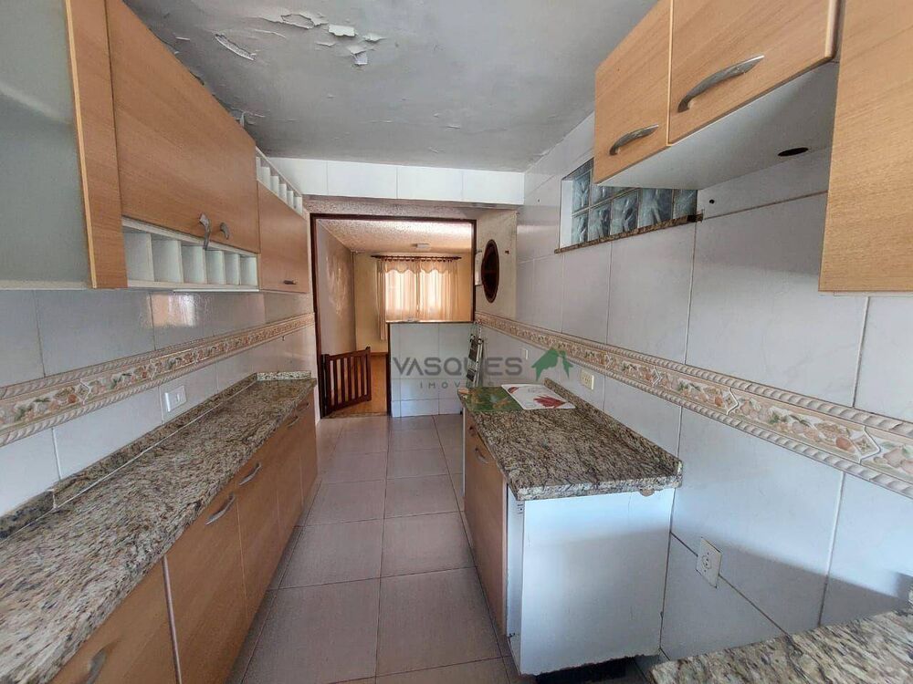 Casa, 4 quartos, 195 m² - Foto 3