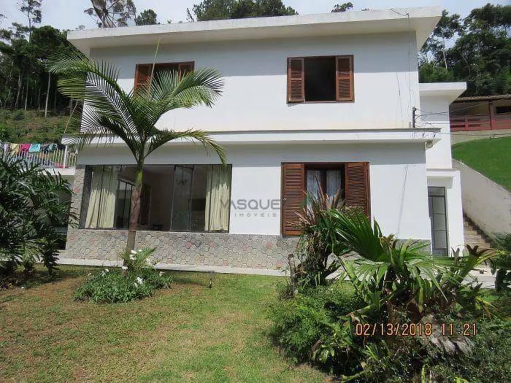 Casa, 3 quartos, 229 m² - Foto 2