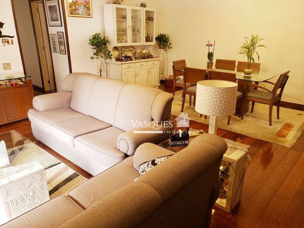 Apartamento à venda com 3 quartos, 142m² - Foto 1