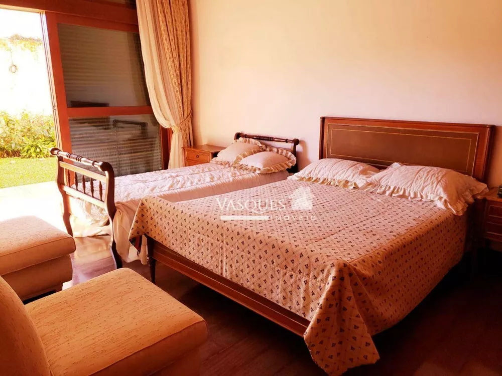 Casa, 7 quartos, 881 m² - Foto 40