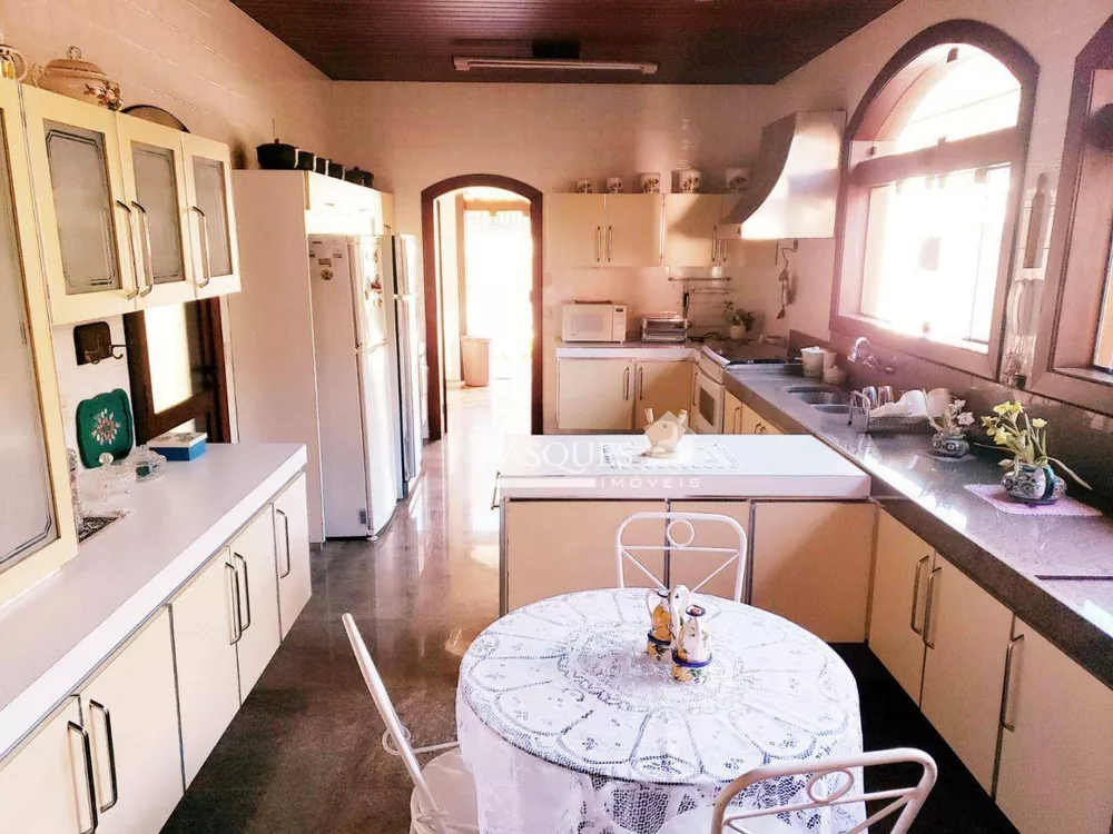 Casa, 7 quartos, 881 m² - Foto 22