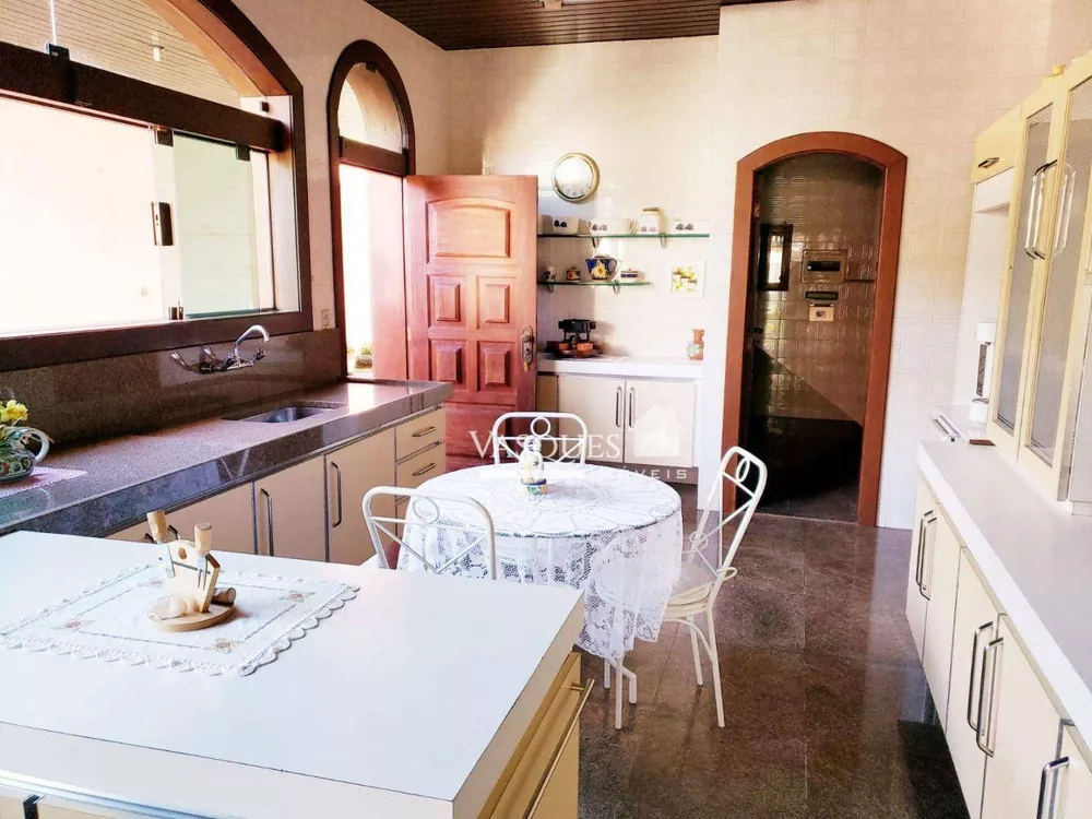 Casa, 7 quartos, 881 m² - Foto 35