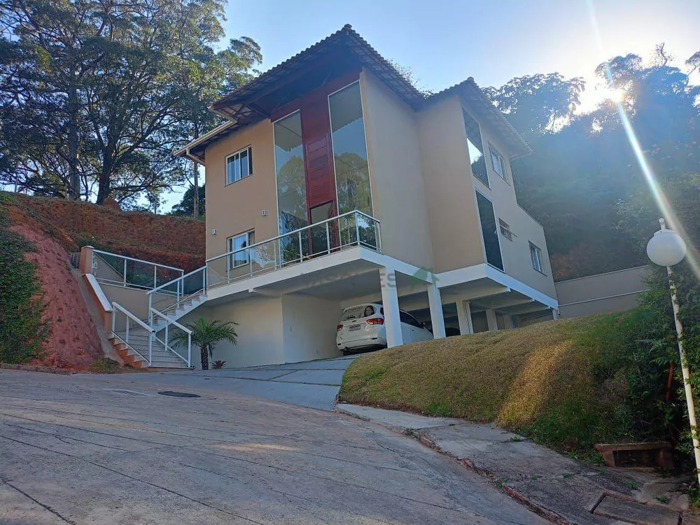 Casa, 3 quartos, 206 m² - Foto 3