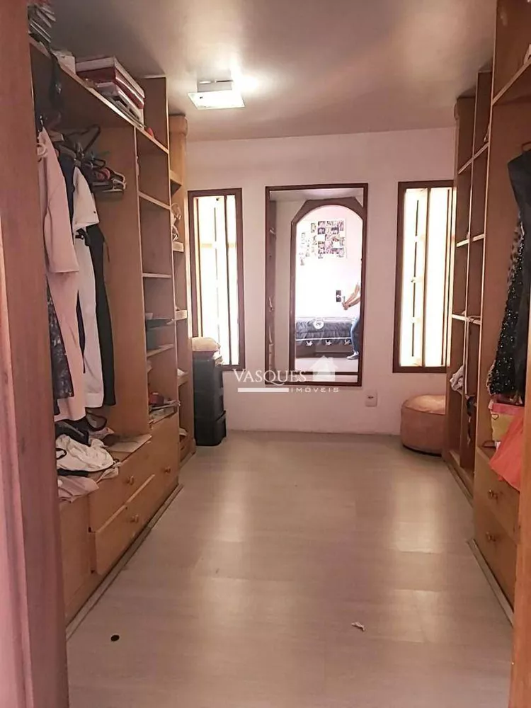 Casa, 4 quartos, 253 m² - Foto 23