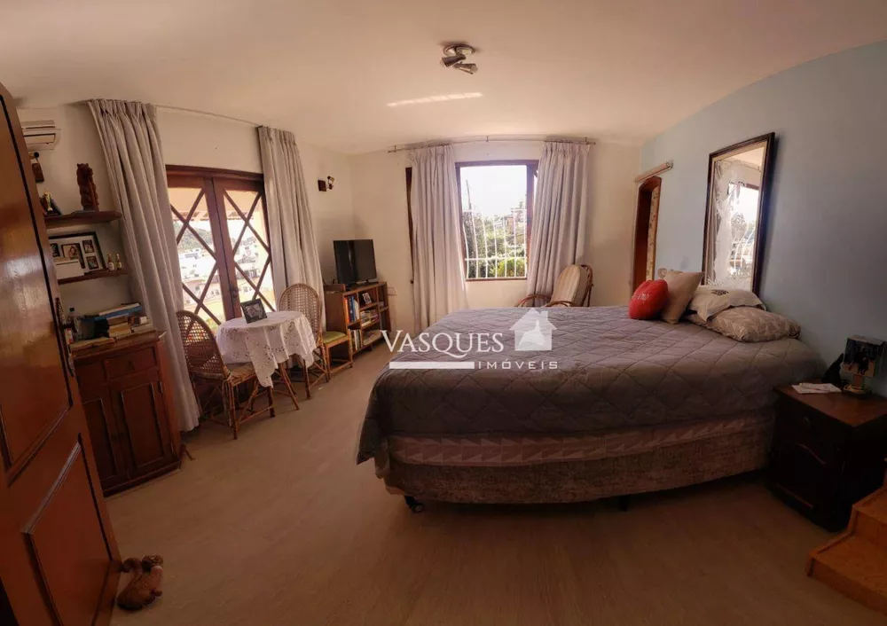 Casa, 4 quartos, 253 m² - Foto 17