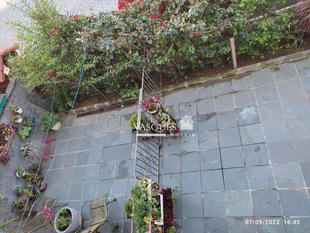 Casa de Condomínio à venda com 3 quartos, 120m² - Foto 23