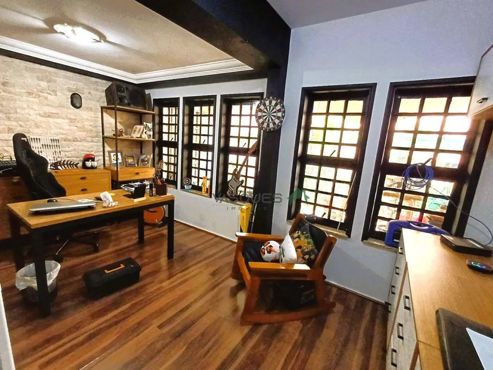 Casa, 3 quartos, 287 m² - Foto 8