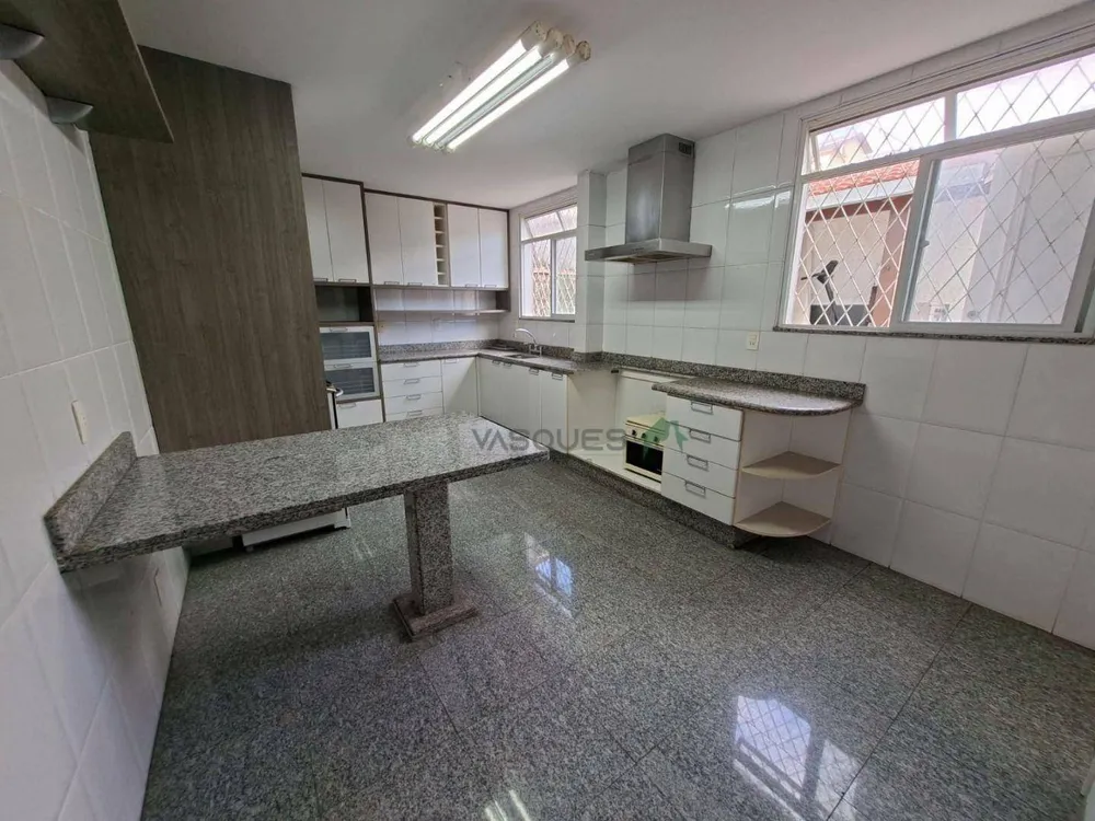 Casa, 3 quartos, 220 m² - Foto 9