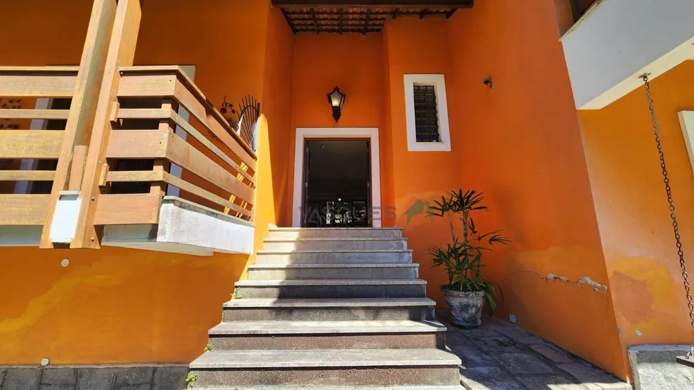 Casa, 4 quartos, 240 m² - Foto 4