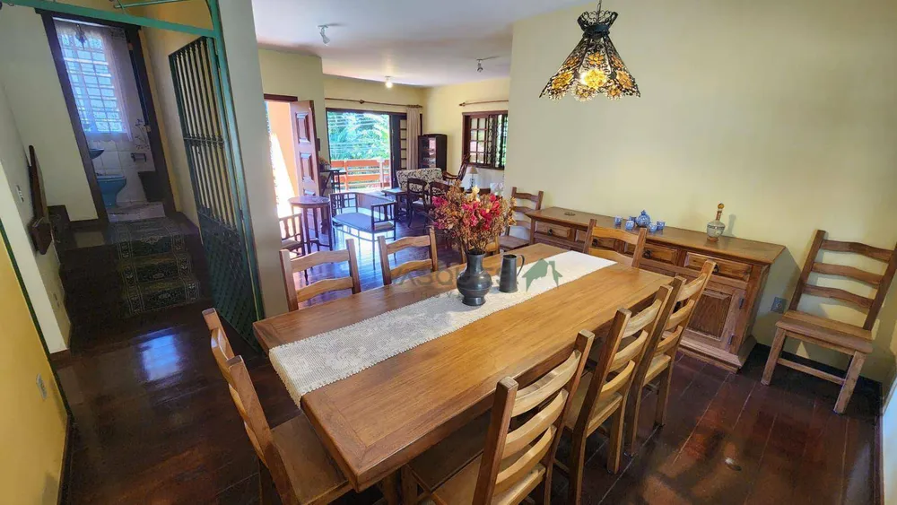 Casa, 4 quartos, 240 m² - Foto 13